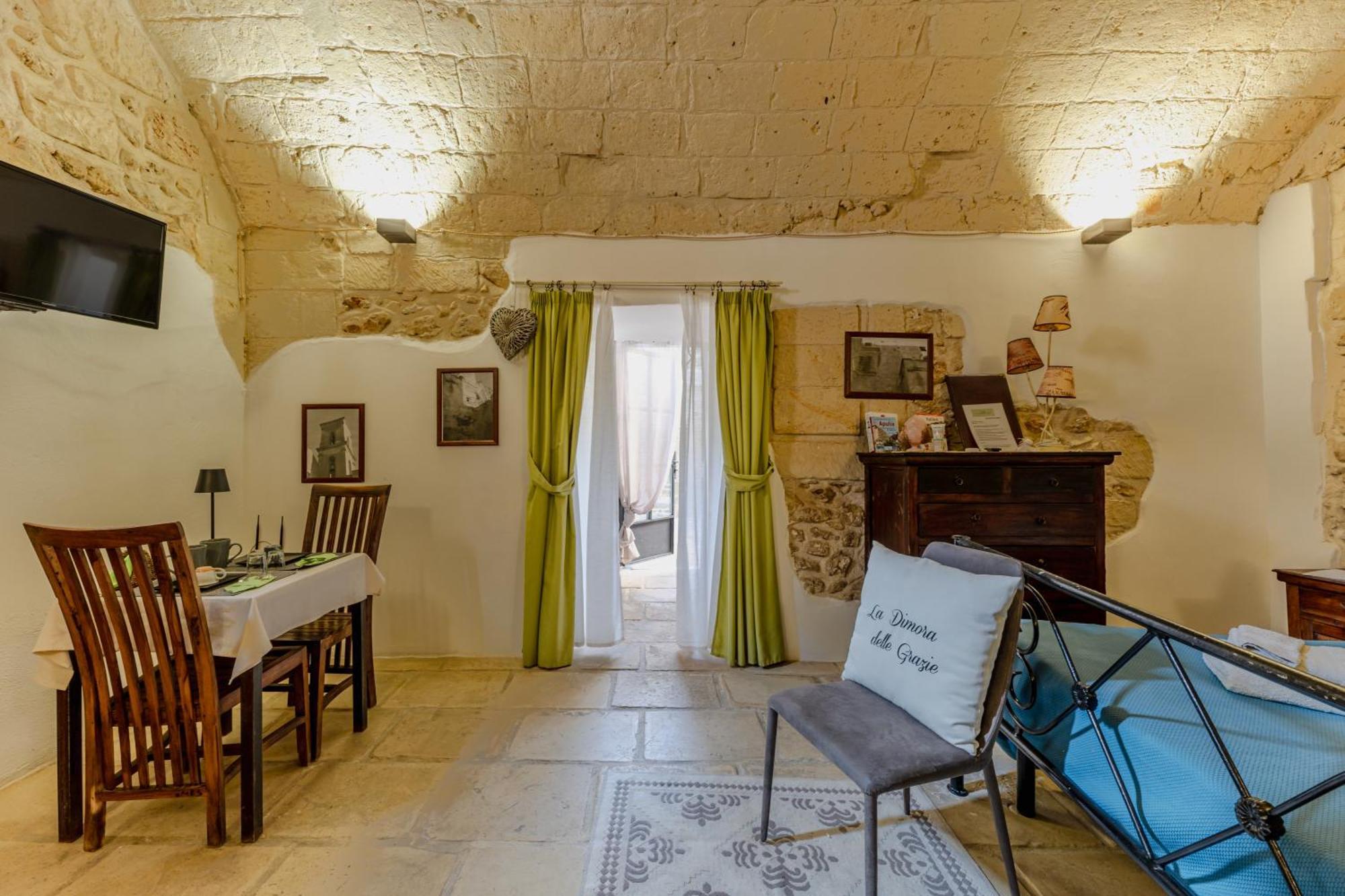 La Dimora Delle Grazie Bed & Breakfast San Cesario di Lecce Luaran gambar