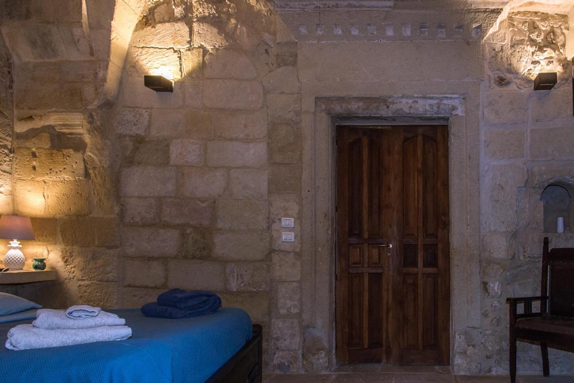 La Dimora Delle Grazie Bed & Breakfast San Cesario di Lecce Luaran gambar