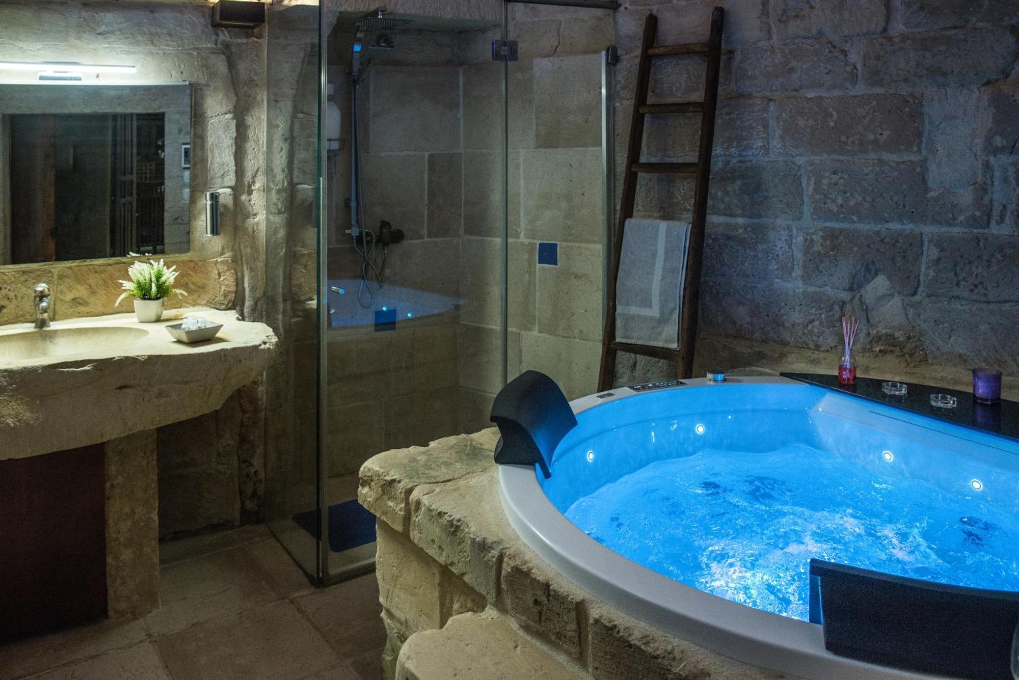 La Dimora Delle Grazie Bed & Breakfast San Cesario di Lecce Luaran gambar